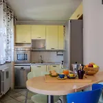 Apartment A Pochi Minuti Da Linate, Casa Con 2 Bagni Vicino Arena Santa Giulia