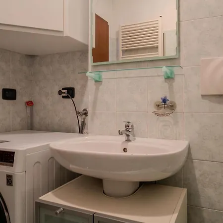 A Pochi Minuti Da Linate, Casa Con 2 Bagni Vicino Arena Olimpica Lejlighed *