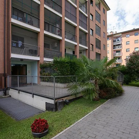Apartment A Pochi Minuti Da Linate, Casa Con 2 Bagni Vicino Arena Santa Giulia